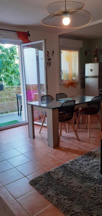 Les Romarins Appartement Climatise La Seyne-sur-Mer Buitenkant foto